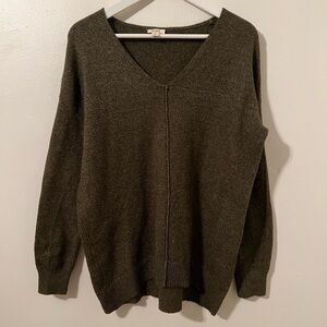 ANA Marbled love Green V-Neck Sweater Size Small. EUC.